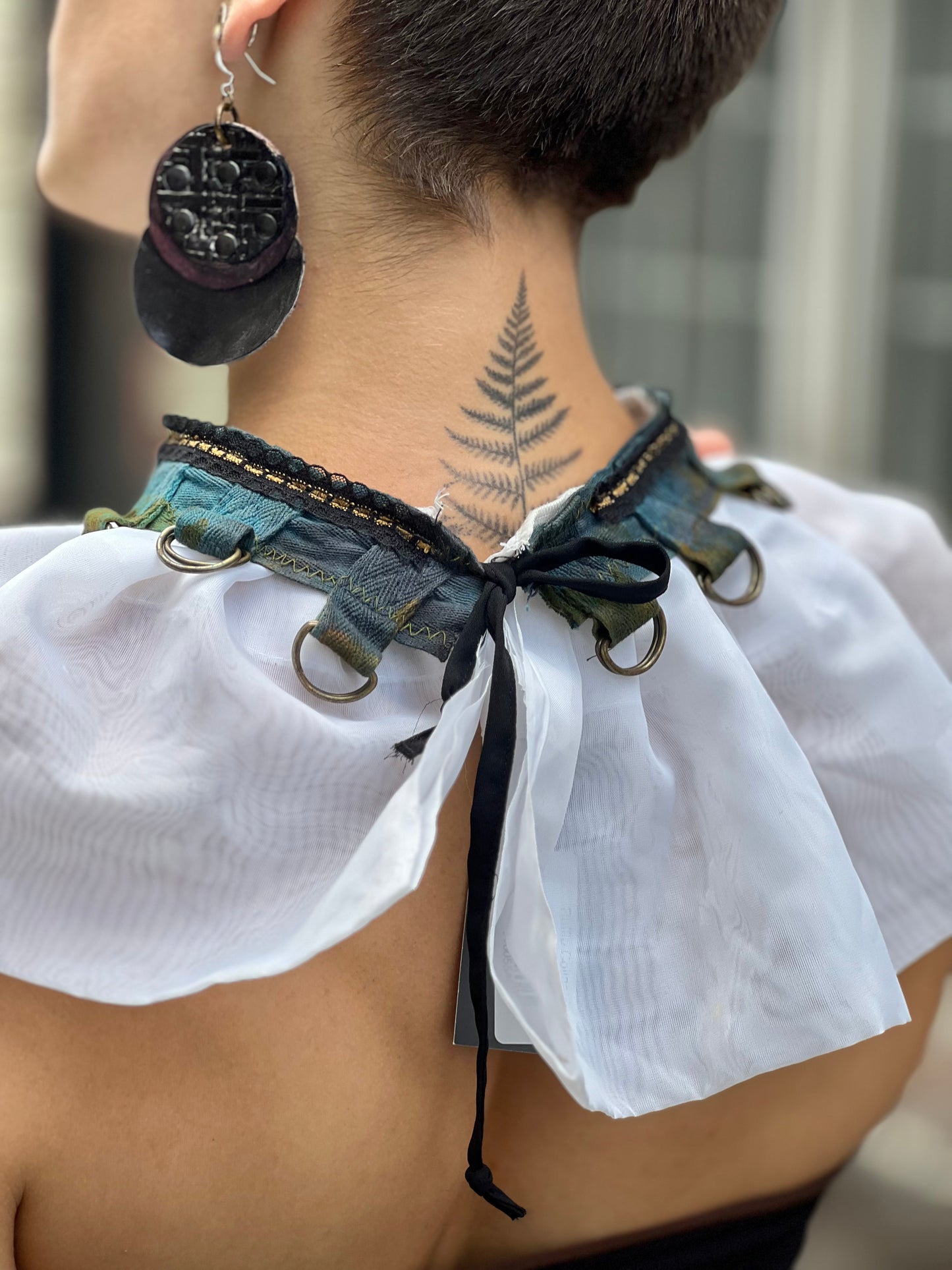 Ringleader Lace Ruffle Collar
