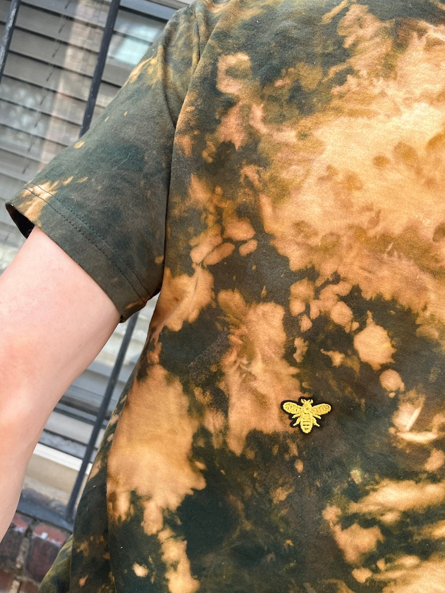 LO - Fire Moss Dyed Sigil 100% Cotton T-shirt