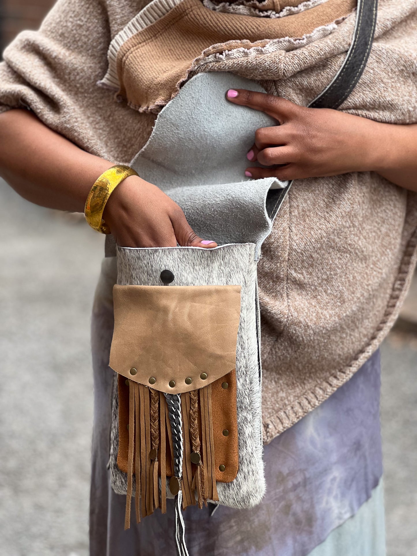 White and Grey Fur Cross-Body Purse (Long Lid)