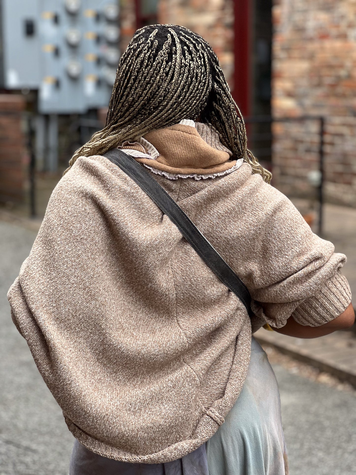 White and Grey Fur Cross-Body Purse (Long Lid)