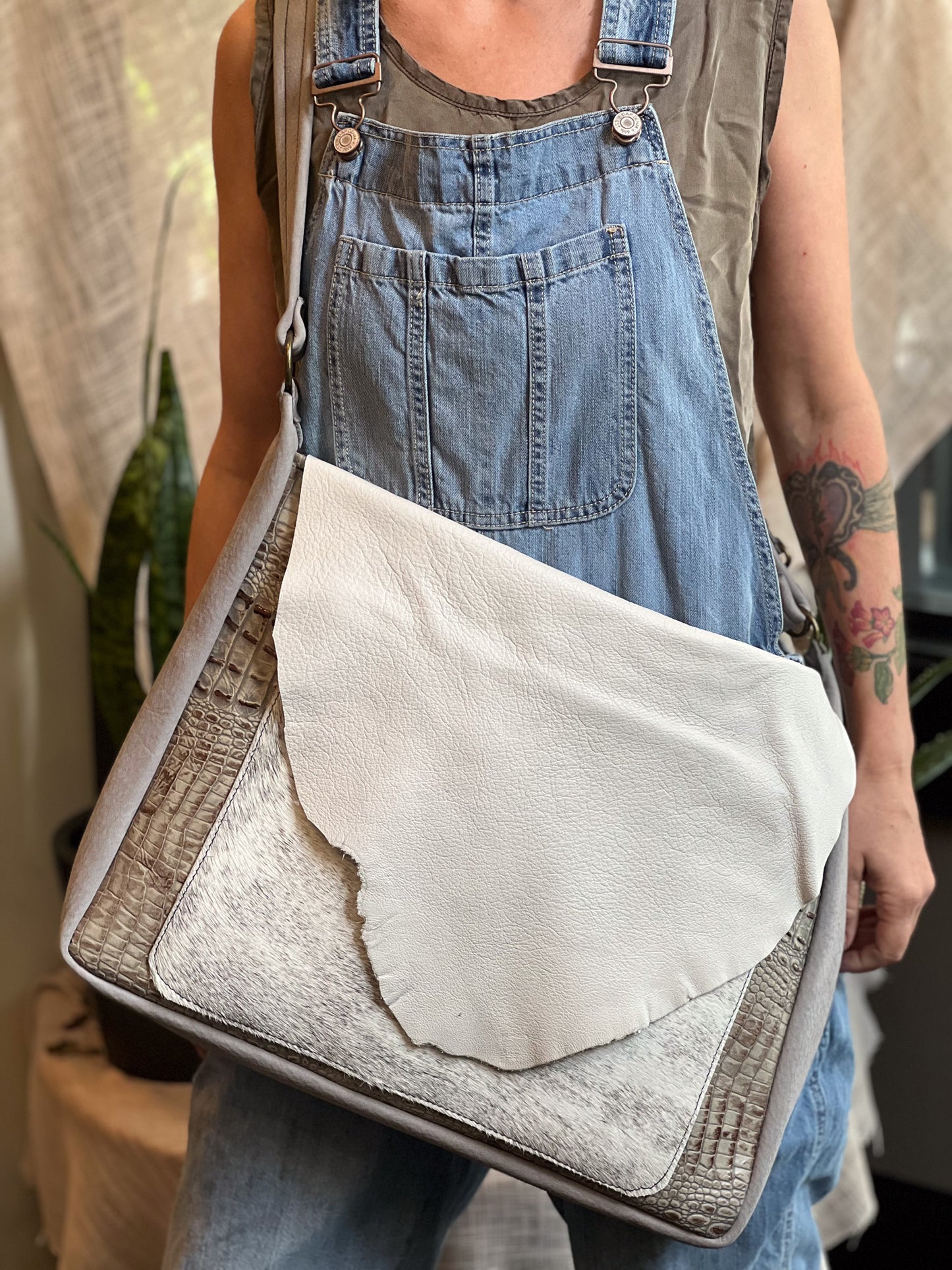 Ivory & Hide Leather Messenger Bag