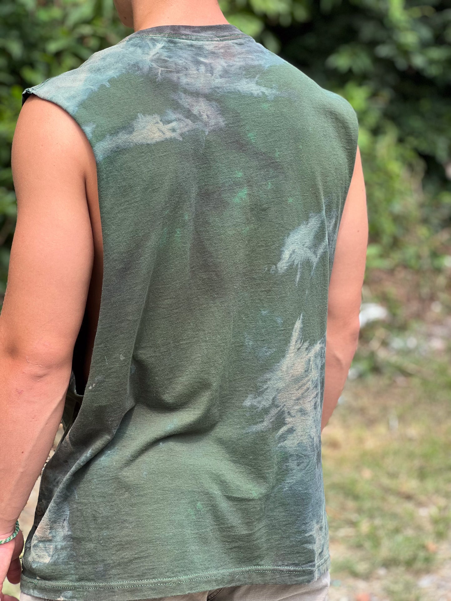 LO - ZWCUT Forest Floor Tank
