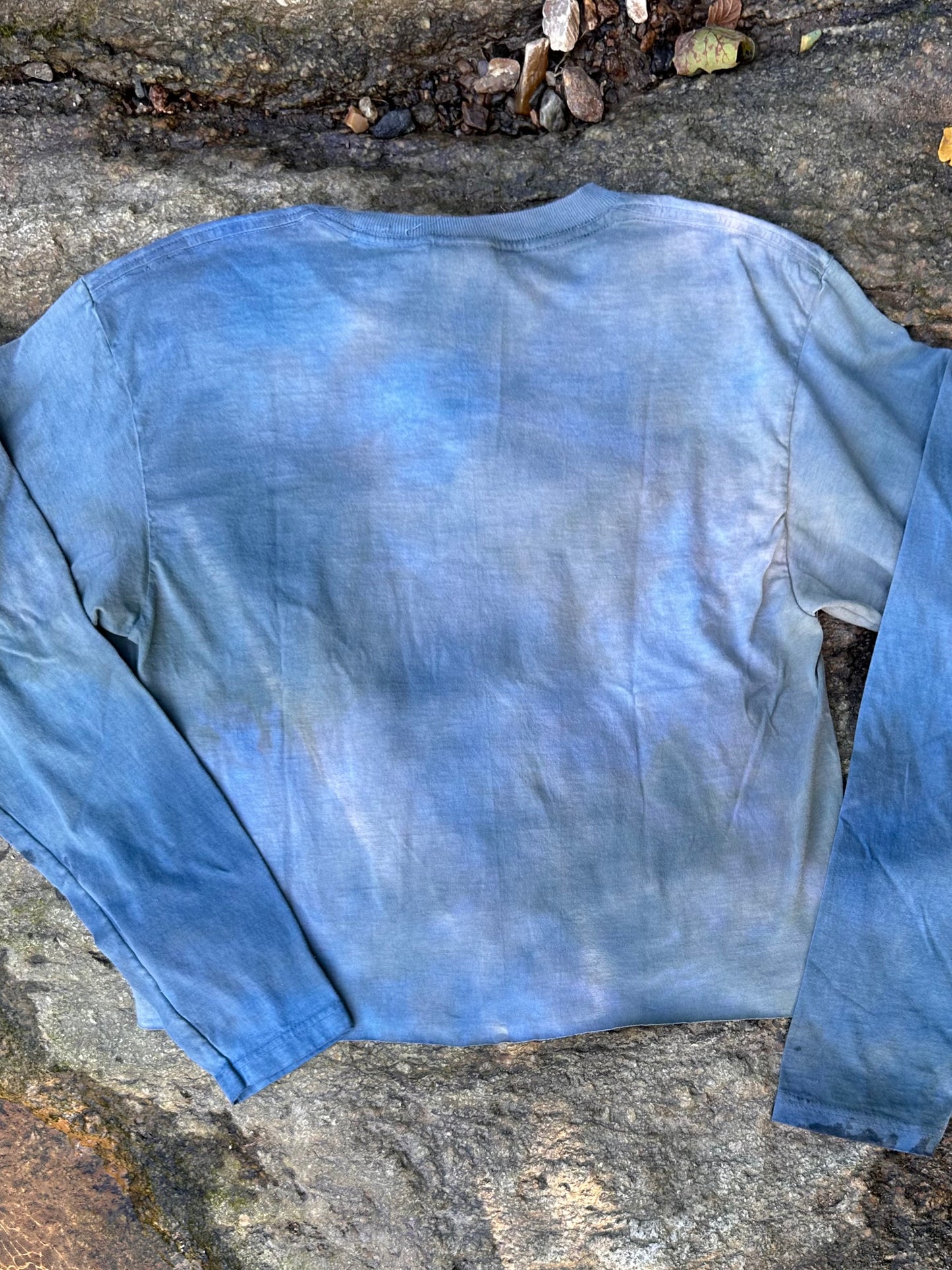 LO - Medium - Dyed Aqua Blue ‘I Promise’ Cropped Long Sleeve Shirt