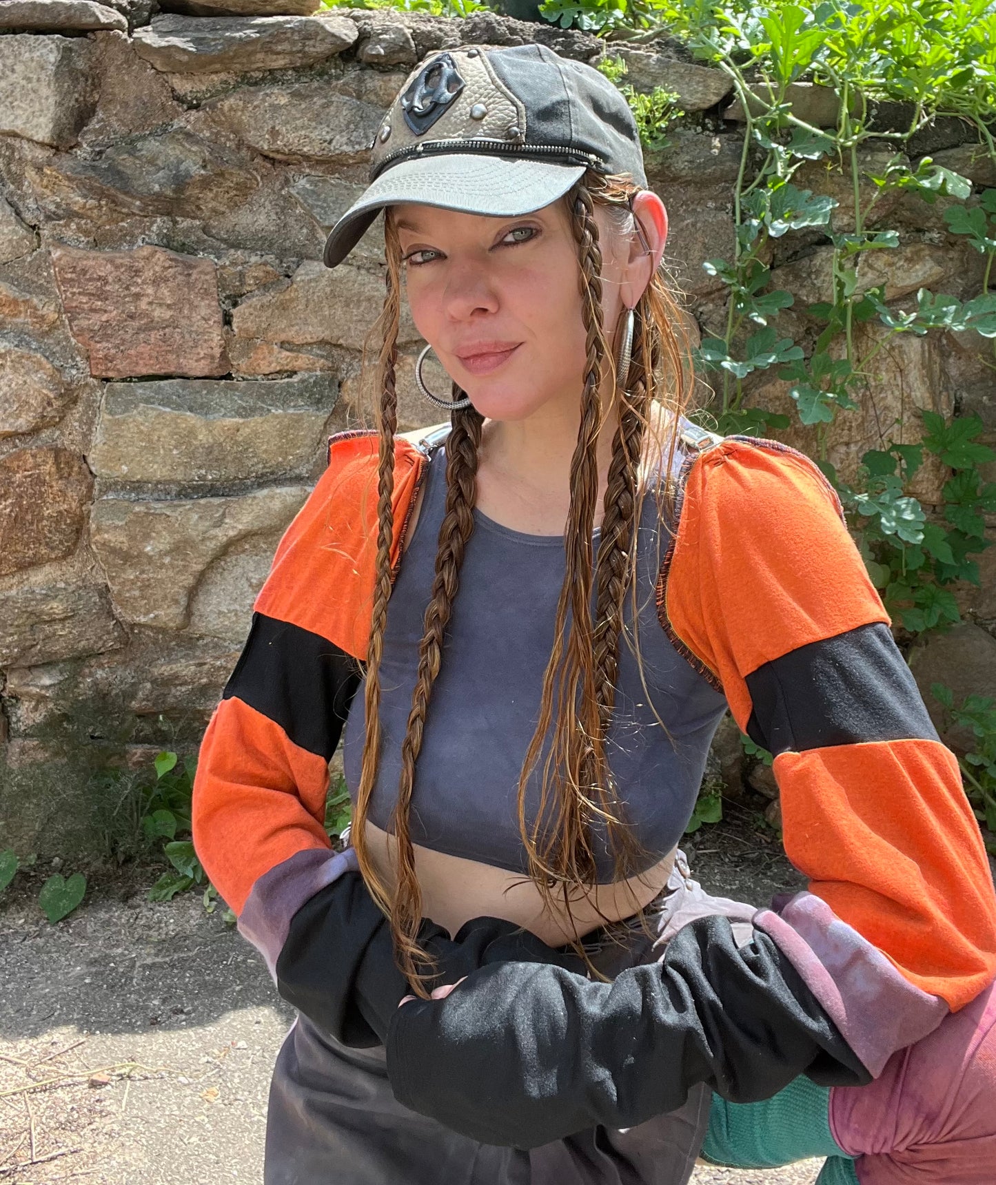 Mixed Material Disconnected sleeves