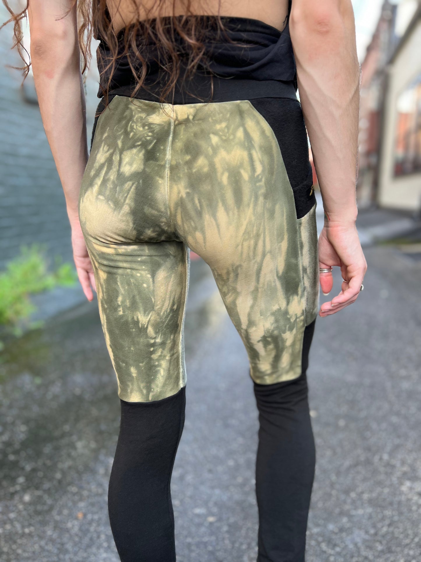 Crossfox Lucien Leggings (Black and Grass Green)