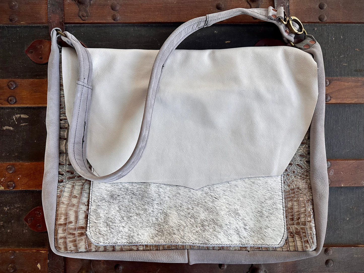 White Fur and Embossed Alligator Leather Messenger Bag (Rectangle Lid)