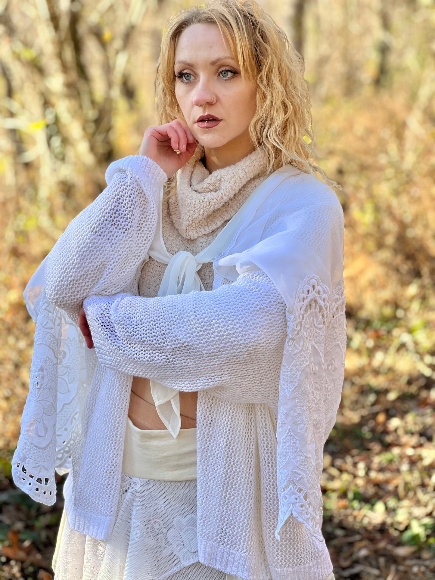 Ivory Lace Sleeved Fantasy Cape