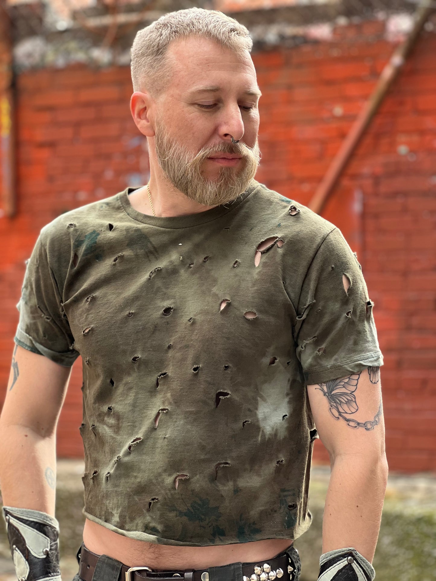 LO - Pine Distressed & Cropped 100% Cotton Shirt