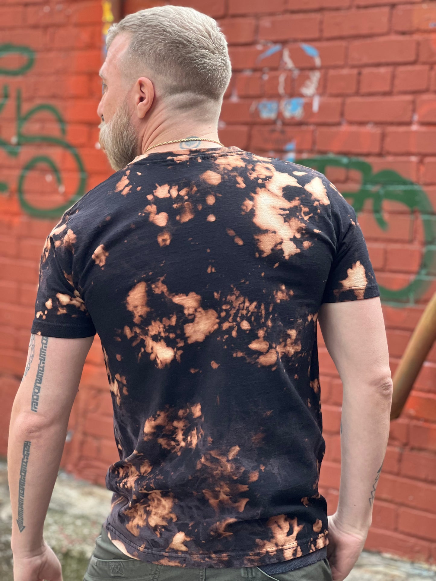 LO - Burnt Dyed 100% Cotton T-Shirt