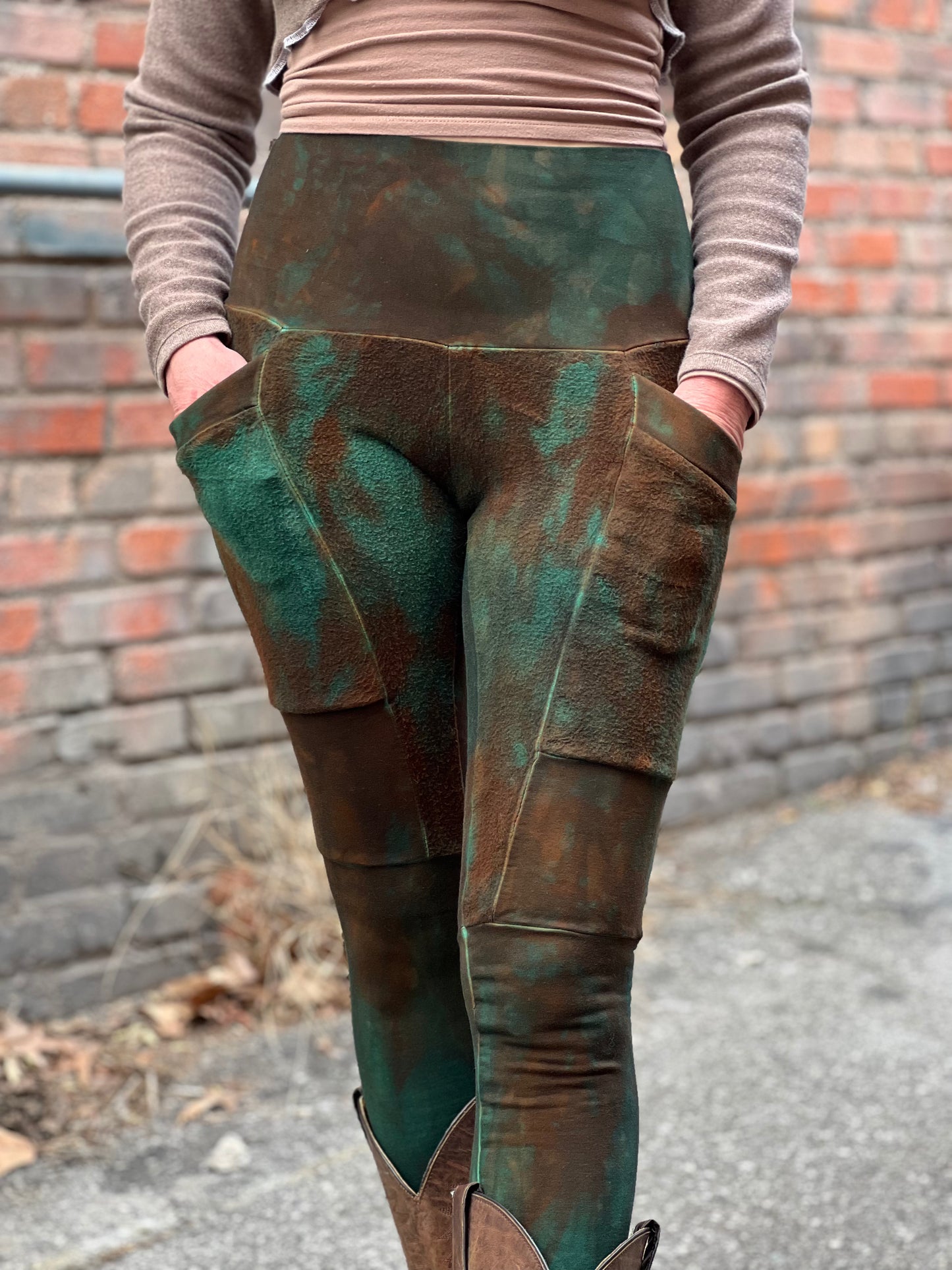'Patina Rust' Bamboo Fleece Crossfox Leggings