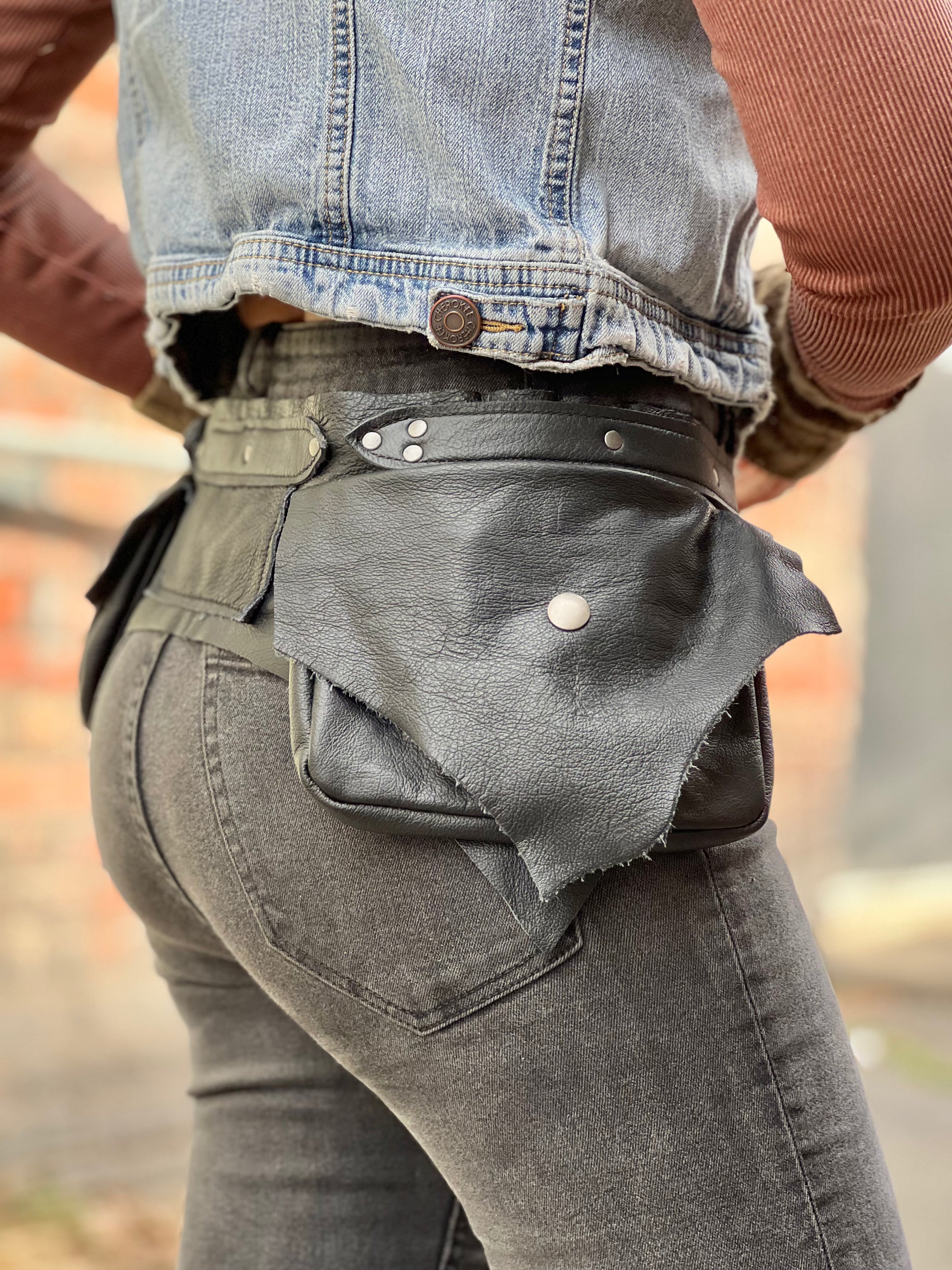 2 Pocket Black Pocket Belt by Royal Peasantry
