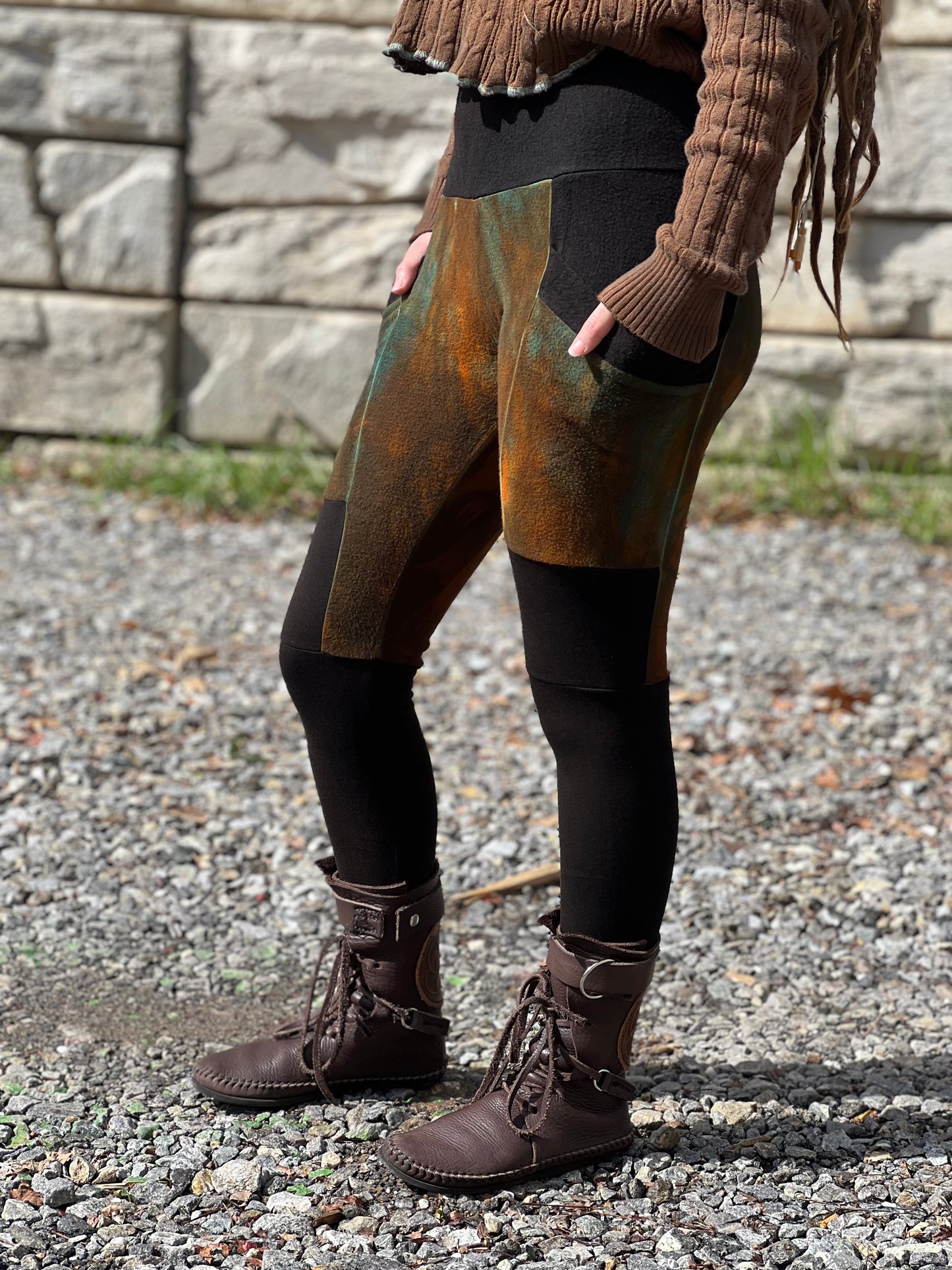 "Patina Rust" Blocked Bamboo Fleece Crossfox Leggings
