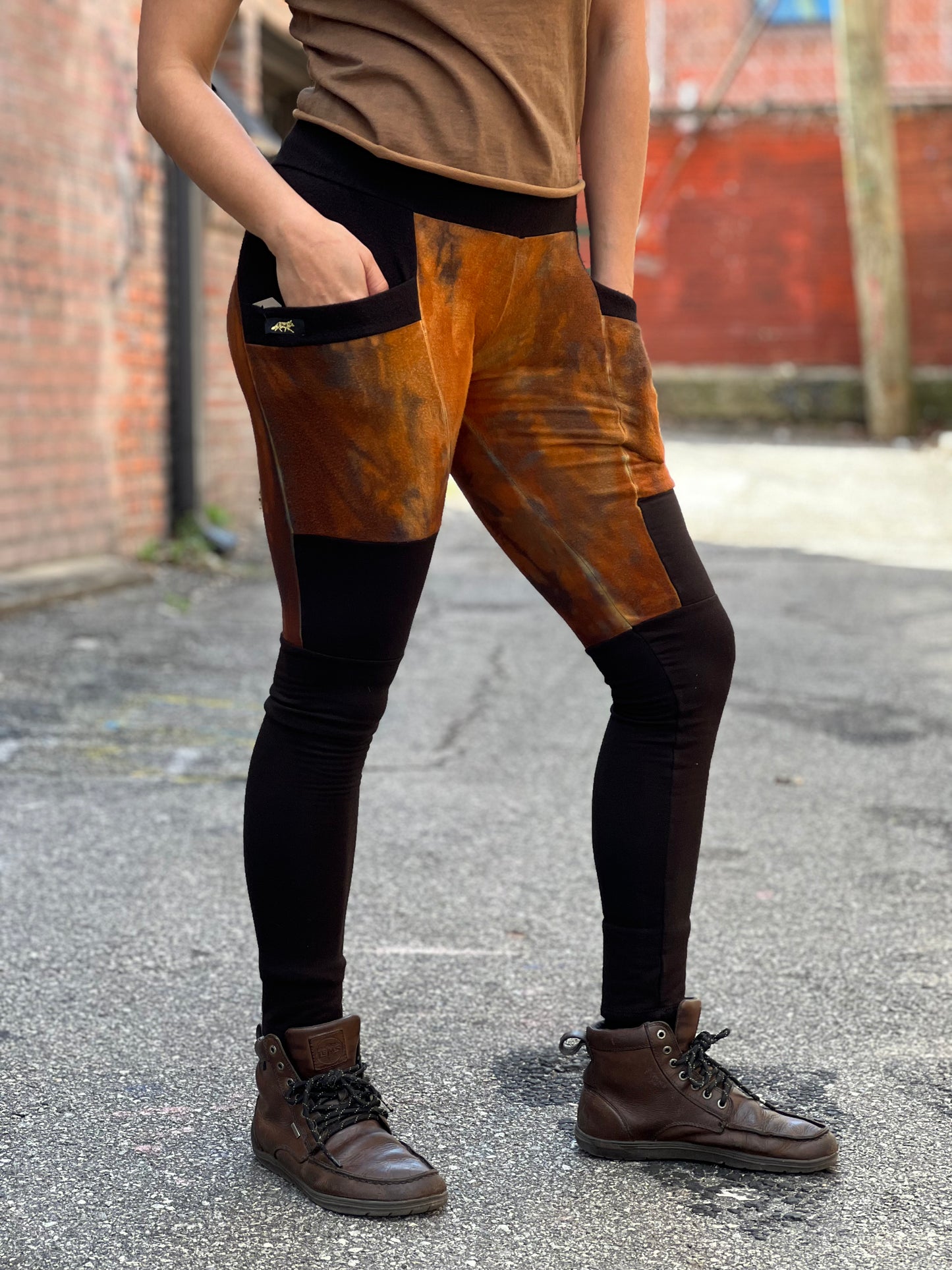 "Mars" Blocked Bamboo Fleece Crossfox Leggings