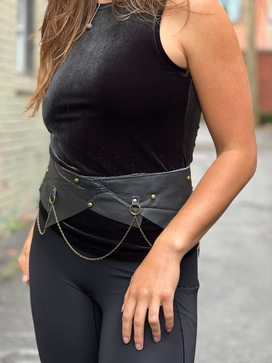 Chain & Leather Cincher Belt