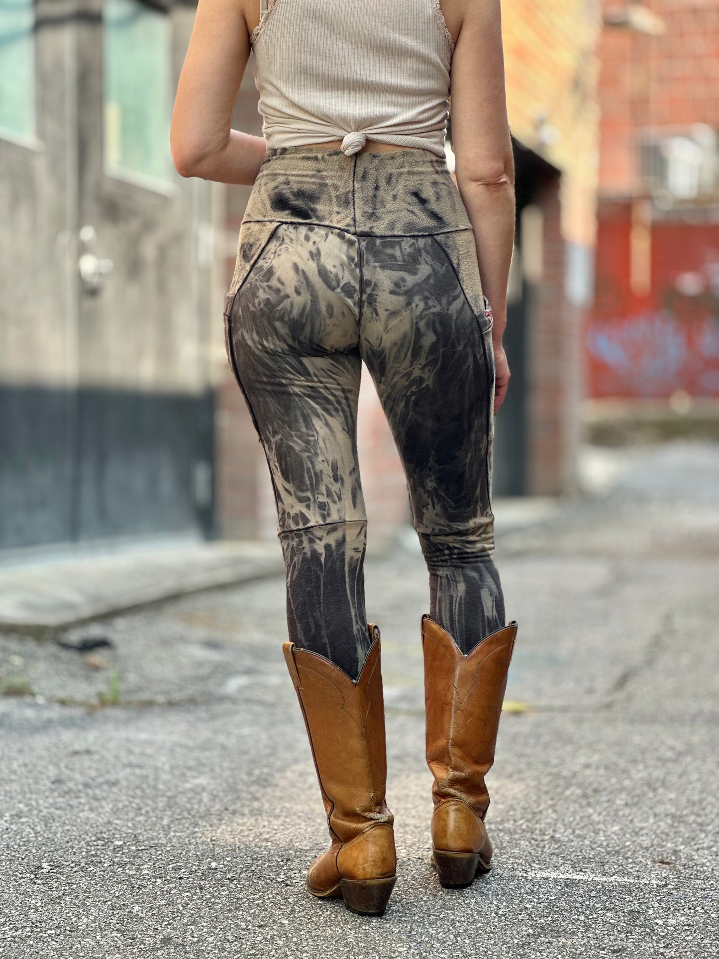 Truffle Smoke Crossfox Leggings