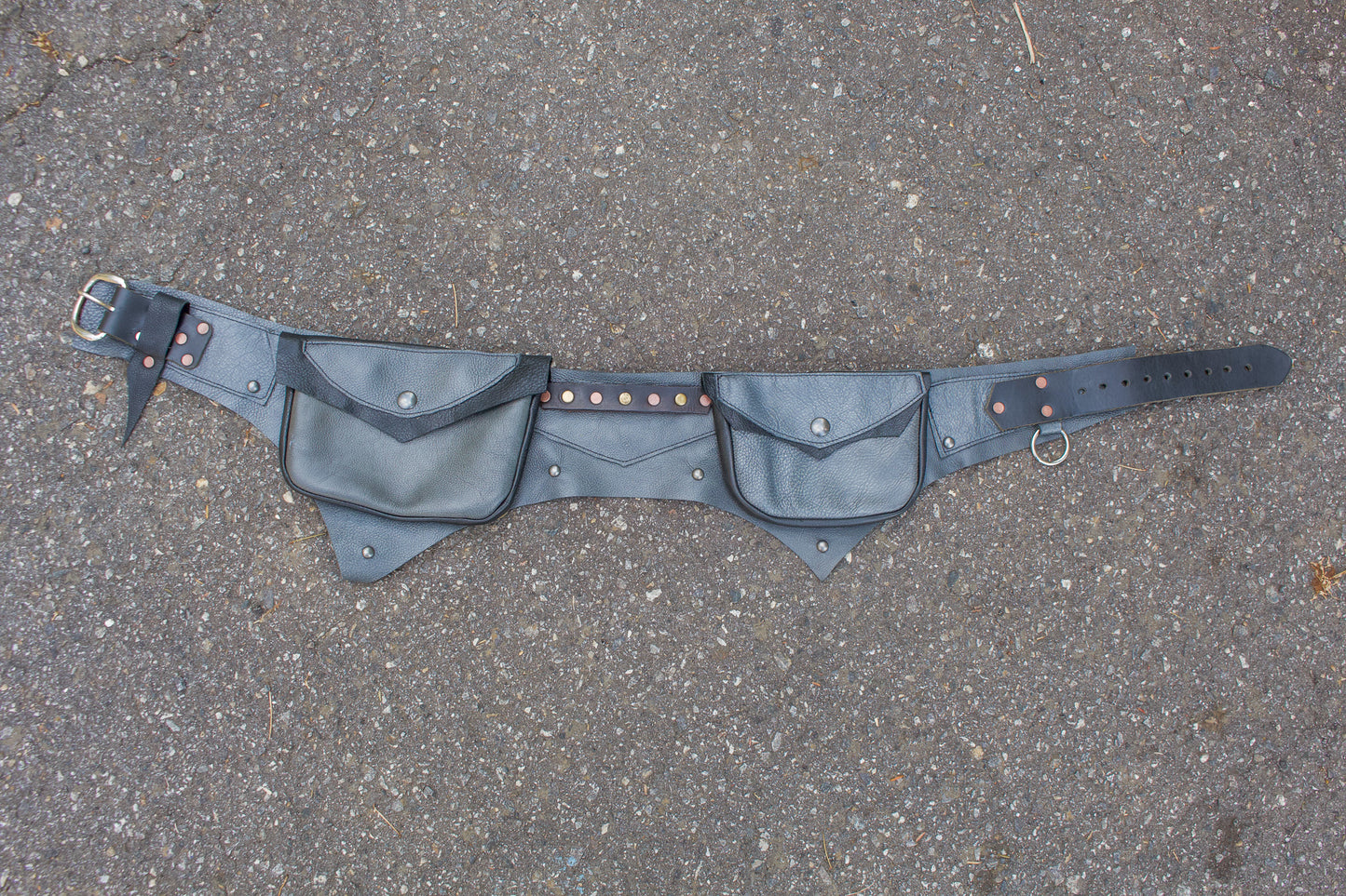 Dusk Shadow Two-Pocket Hip Belt