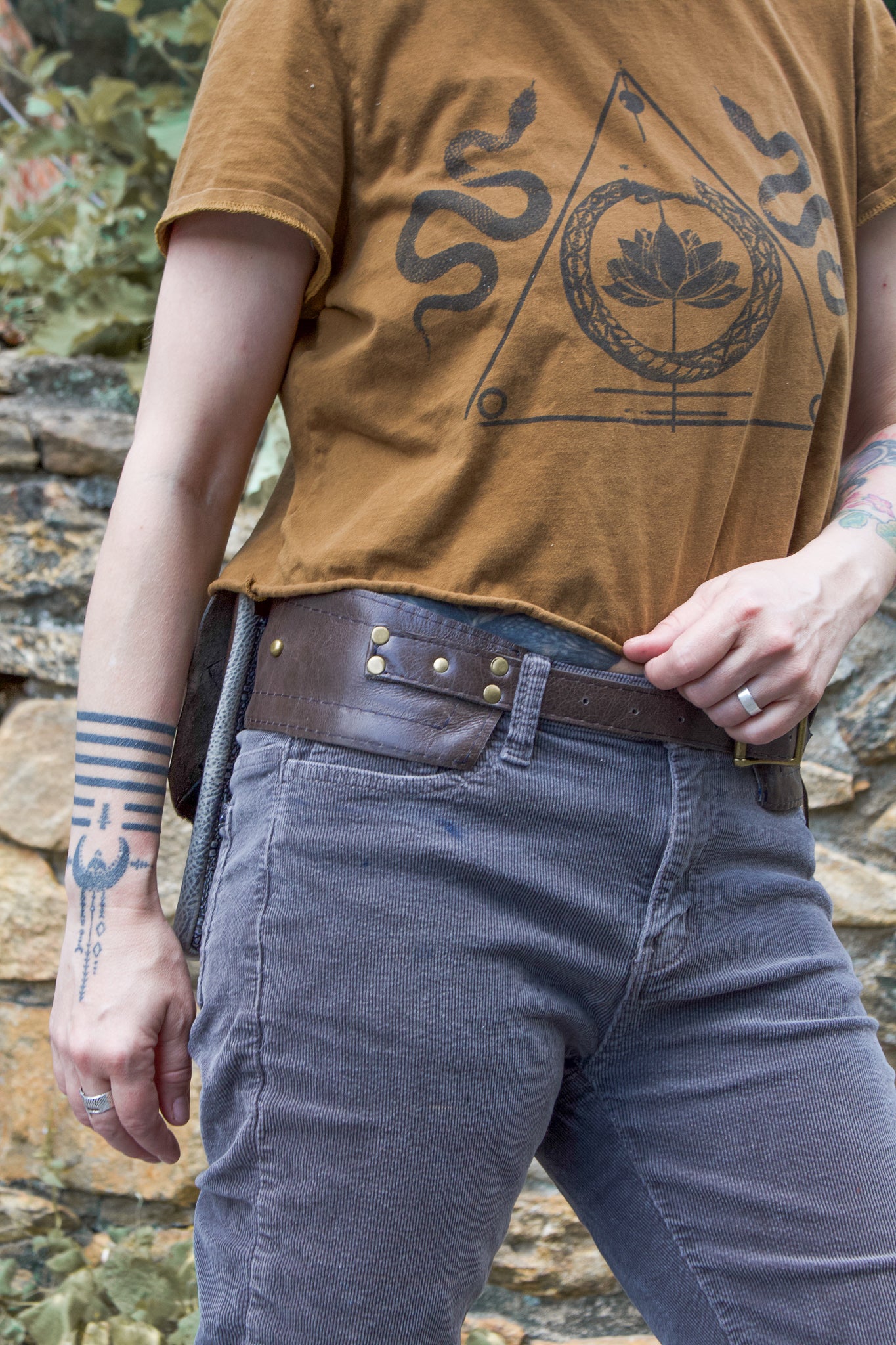 Rustic Umber One-Pocket Hip Belt