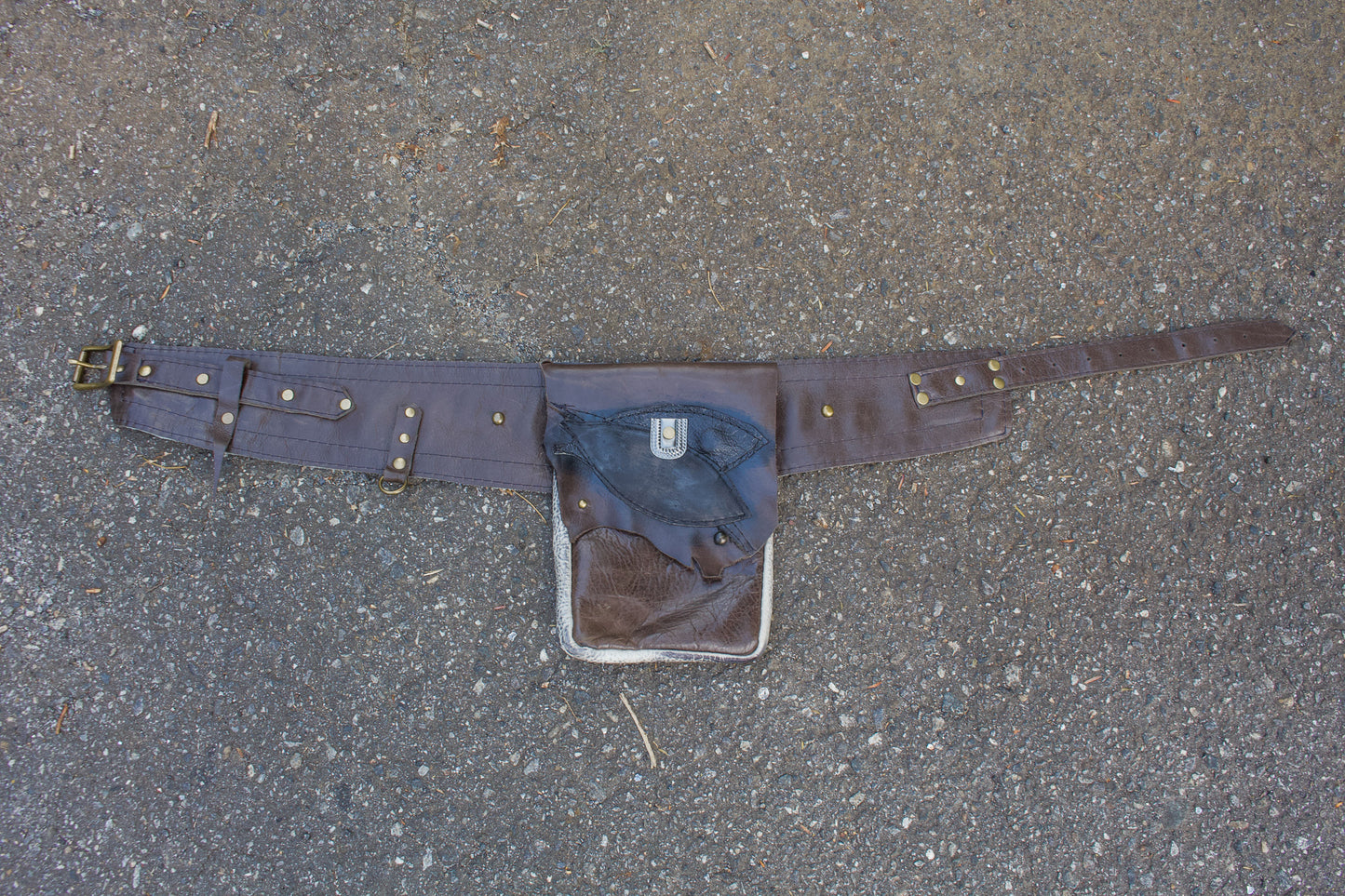 Rustic Umber One-Pocket Hip Belt