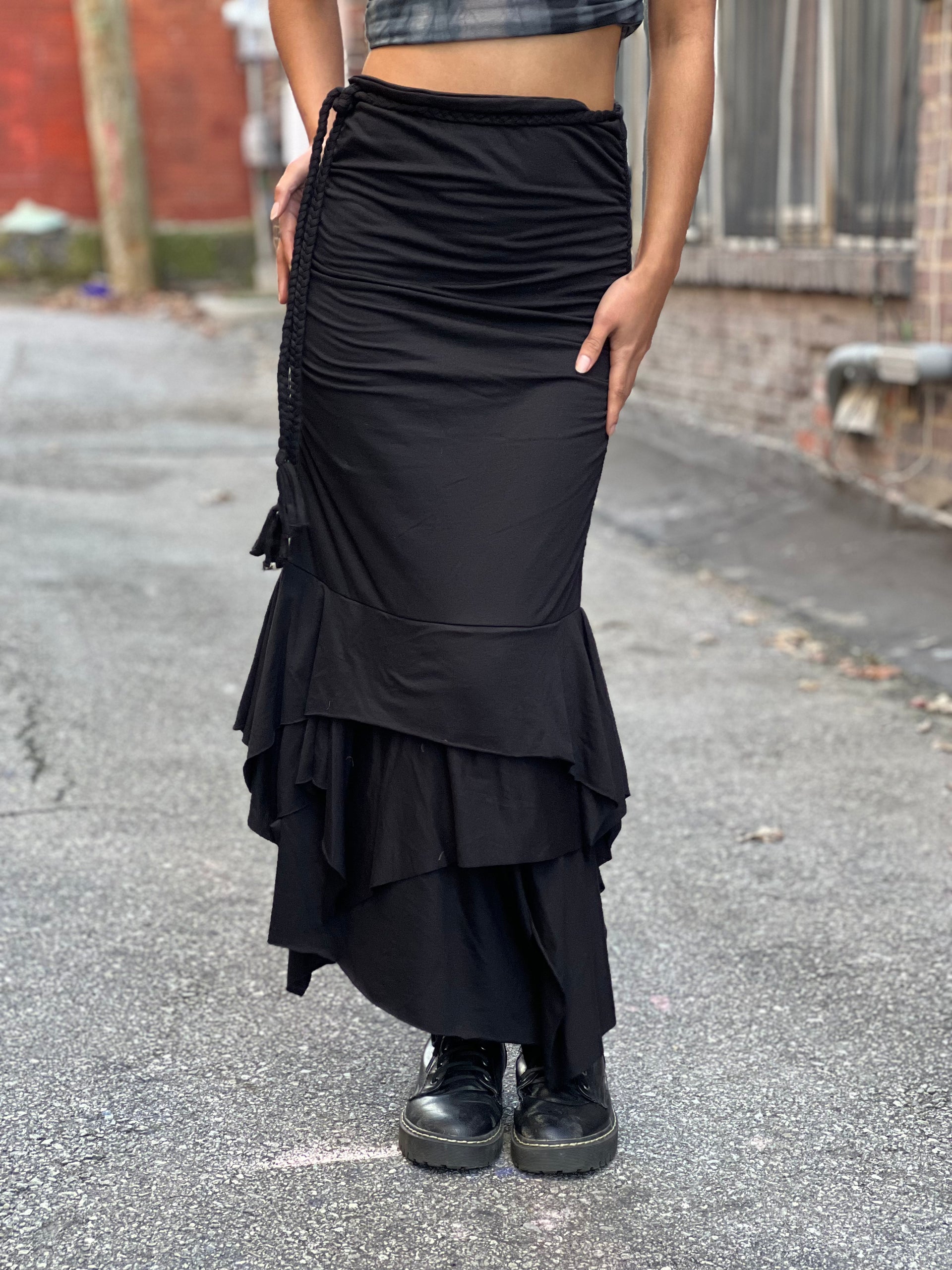Obsidian Mermaid Skirt – Royal Peasantry