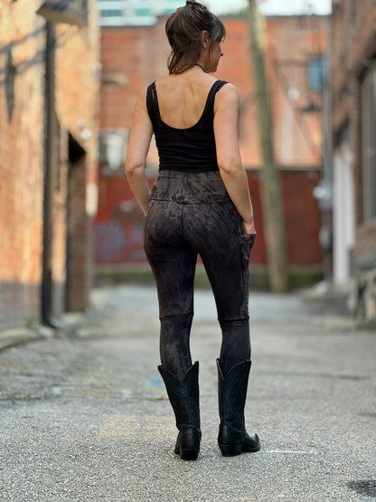 Stone and Ash Crossfox Leggings (Bamboo Fleece)