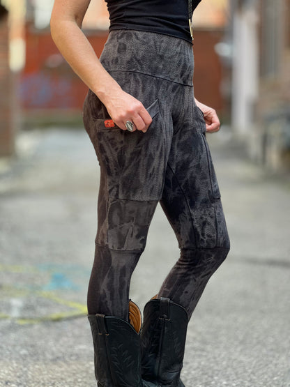 Stone and Ash Crossfox Leggings (Bamboo Fleece)