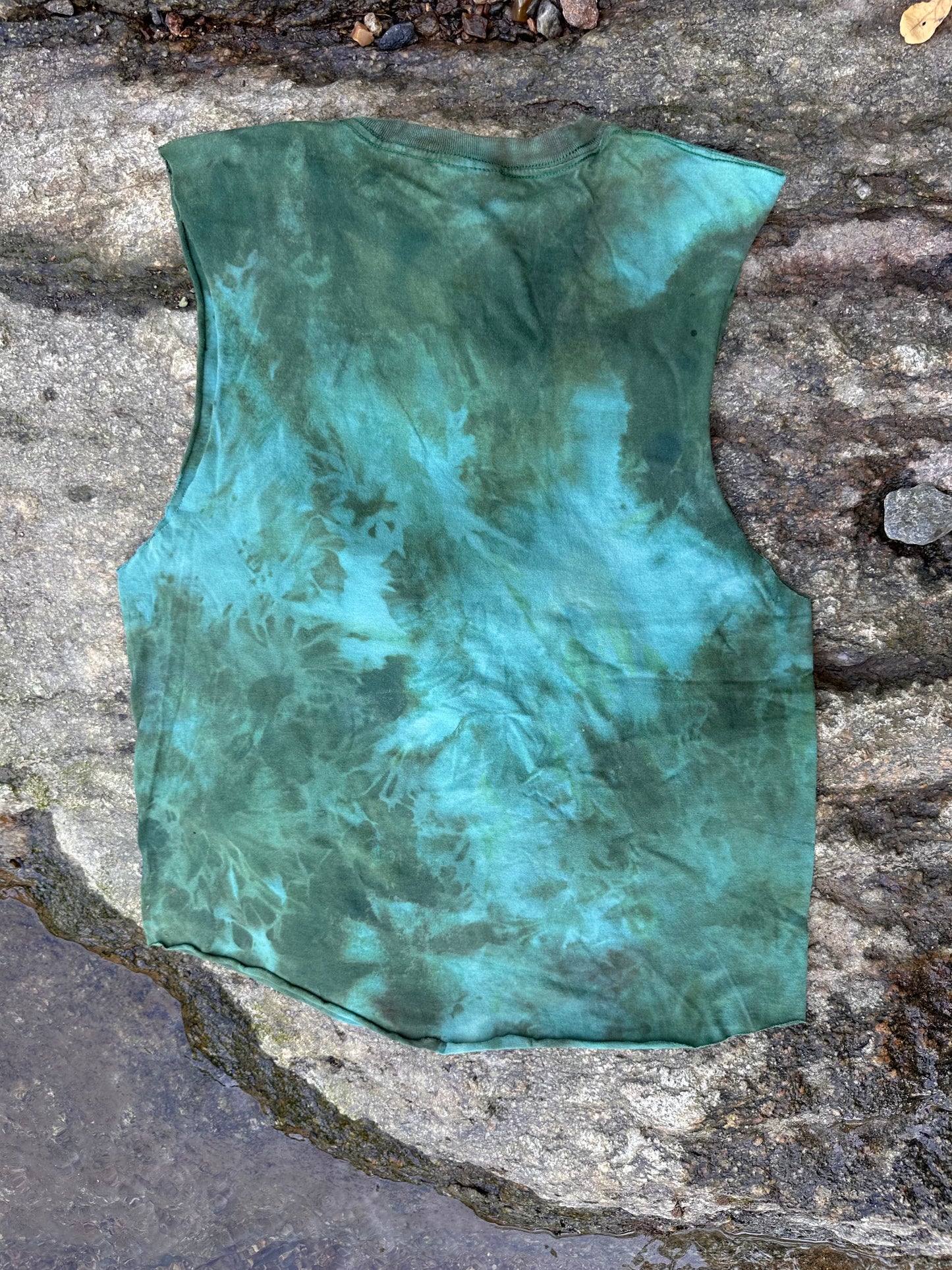 LO - Medium - Dyed Seamoss 'Owl' 100% Cotton Crop Tank