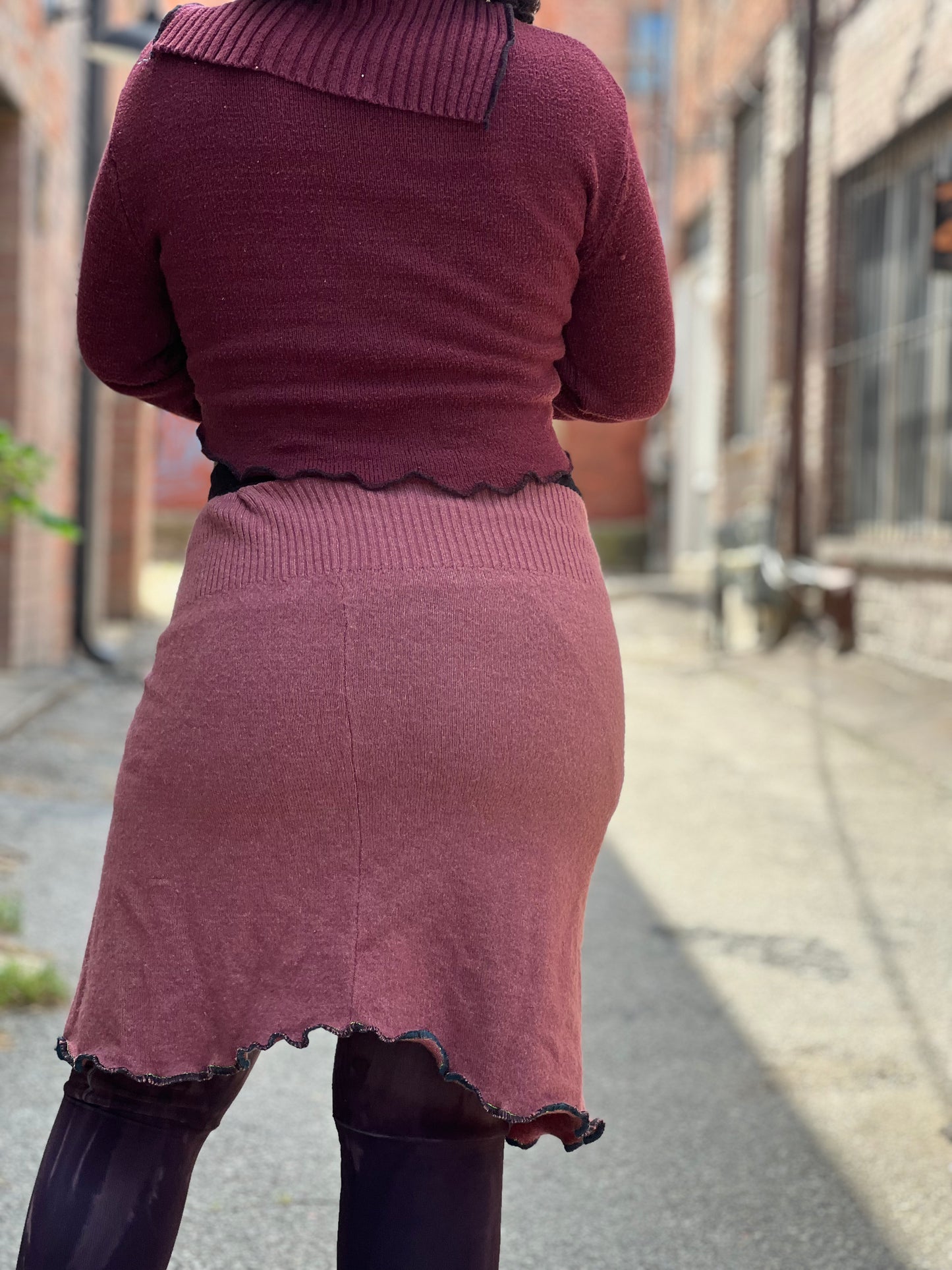 Cinnamon Midi Sweater Skirt